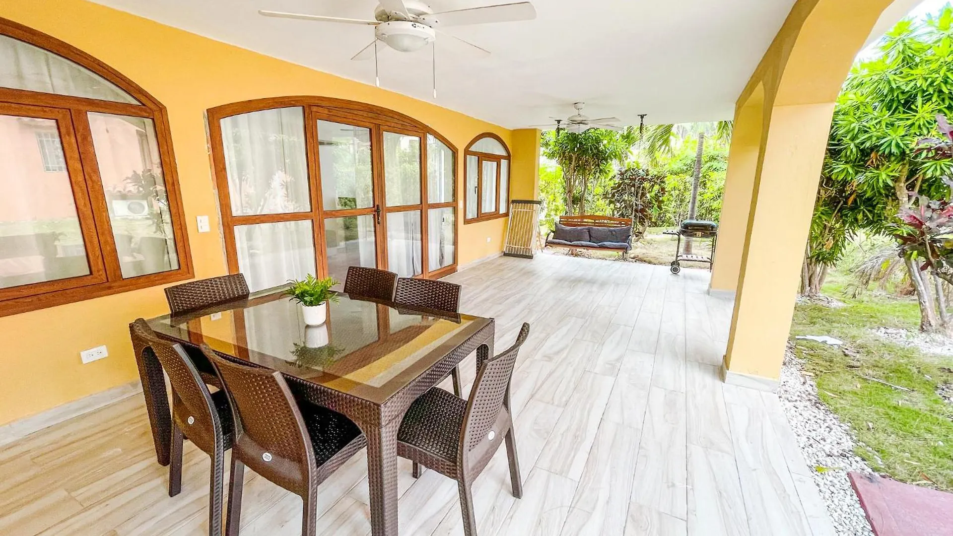 Hotel Beach Villas & Apartments Ocean & Garden View Wifi Bbq Beach Club & Spa Punta Cana
