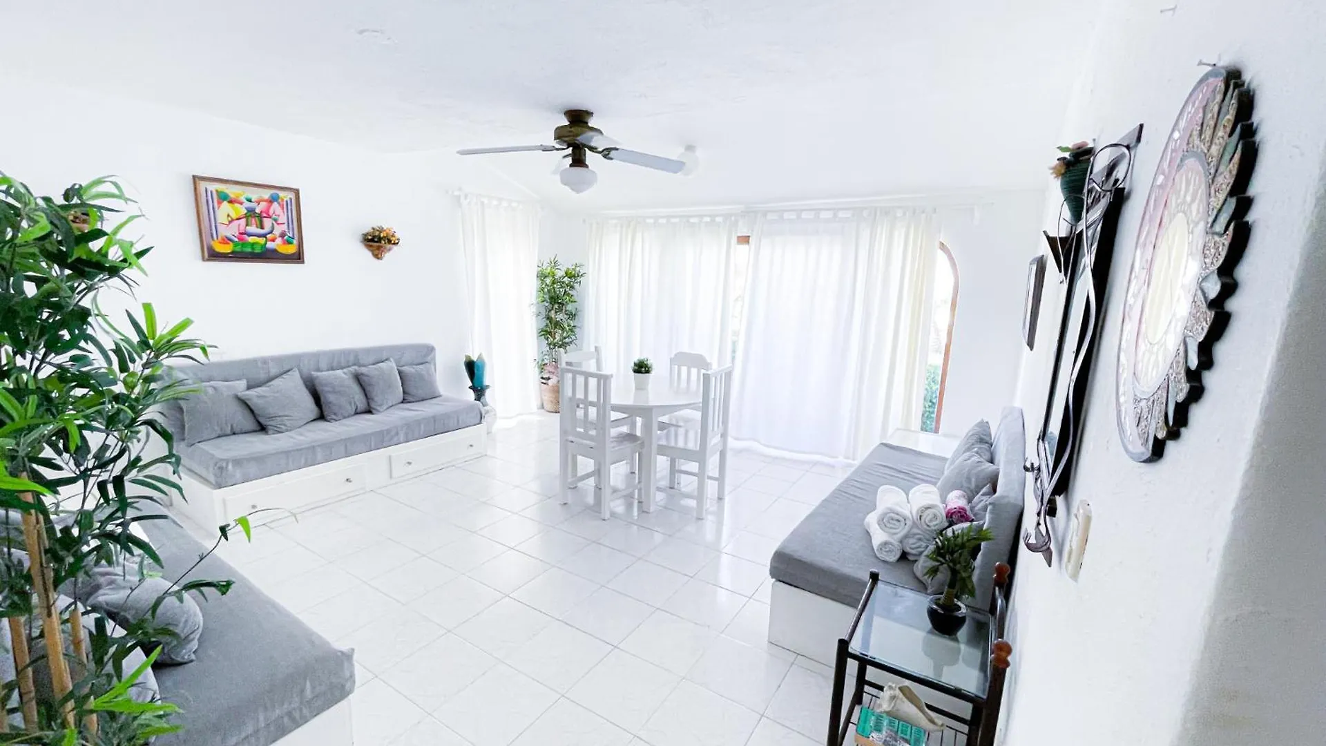 פונטה קאנה Beach Villas & Apartments Ocean & Garden View Wifi Bbq Beach Club & Spa מלון פונטה קאנה